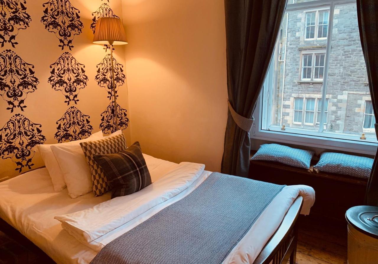 The Royal Mile Residence By Reserve Apartments 에든버러 외부 사진